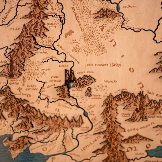 High-quality wooden lamp with clear map of Middle-earth