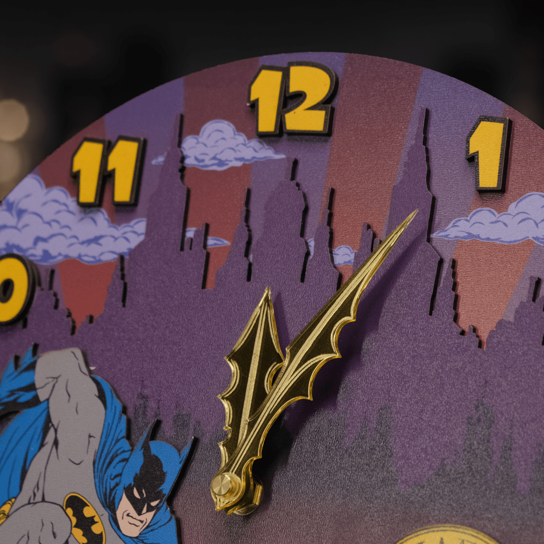 BATMAN™ DARK KNIGHT 3D WALL CLOCK - ZeWood
