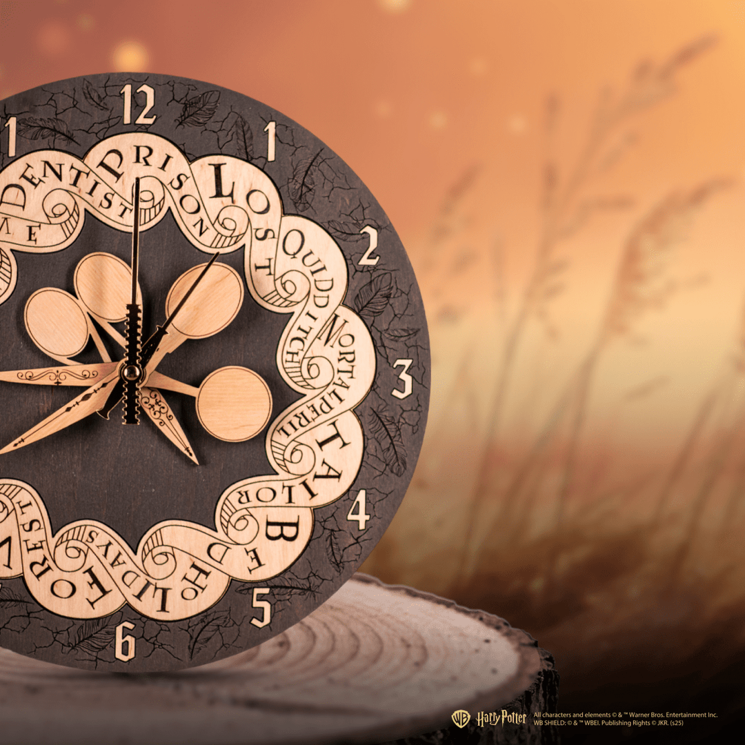 WEASLEY FAMILY™ ROUND 3D WOOD CLOCK - ZeWood