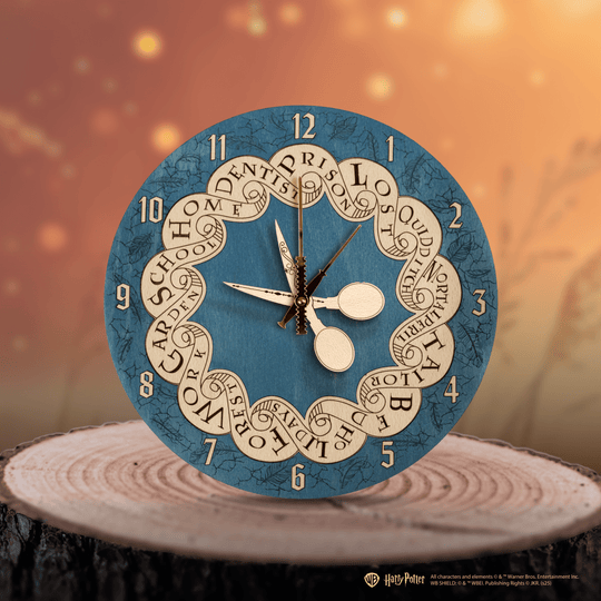 WEASLEY FAMILY™ ROUND 3D WOOD CLOCK - ZeWood