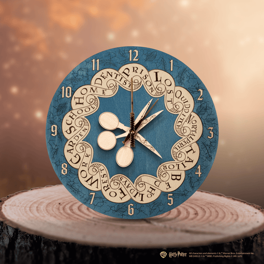 WEASLEY FAMILY™ ROUND 3D WOOD CLOCK - ZeWood