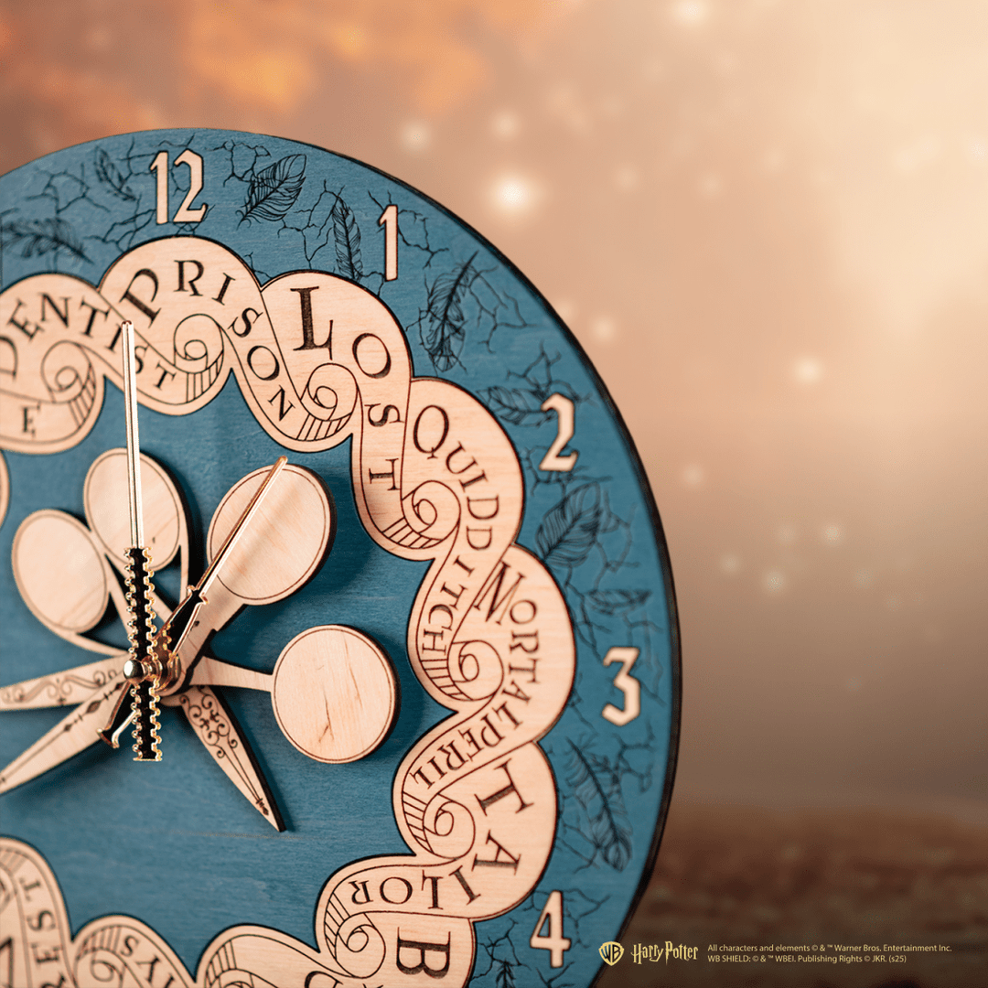 WEASLEY FAMILY™ ROUND 3D WOOD CLOCK - ZeWood