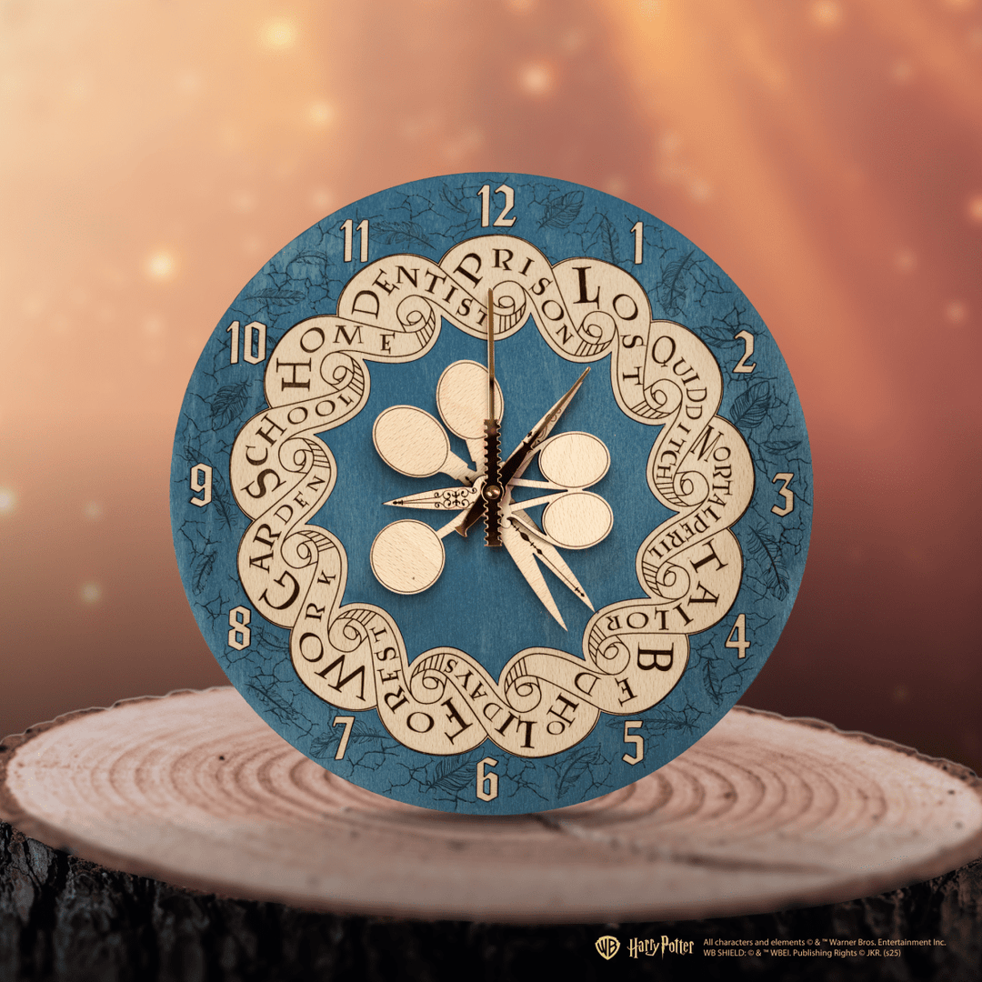 WEASLEY FAMILY™ ROUND 3D WOOD CLOCK - ZeWood