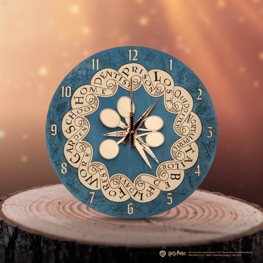 WEASLEY FAMILY™ ROUND 3D WOOD CLOCK - ZeWood