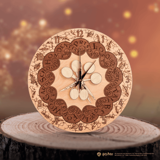 WEASLEY FAMILY™ ROUND 3D WOOD CLOCK - ZeWood