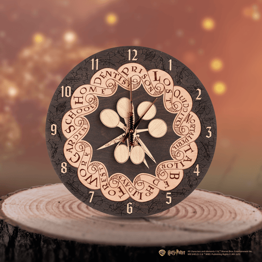 WEASLEY FAMILY™ ROUND 3D WOOD CLOCK - ZeWood