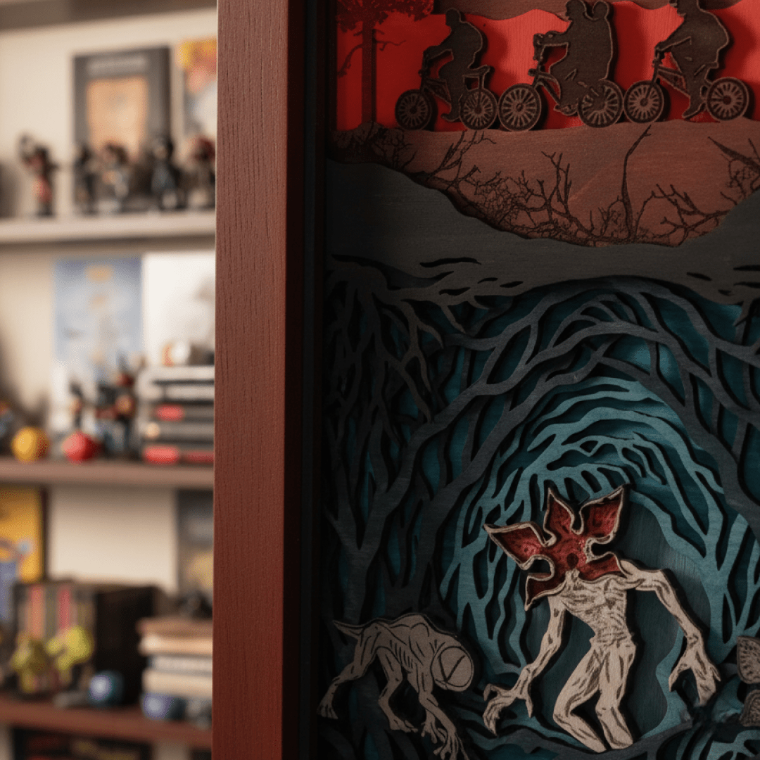 THE UPSIDE DOWN 3D WOOD CLOCK - ZeWood